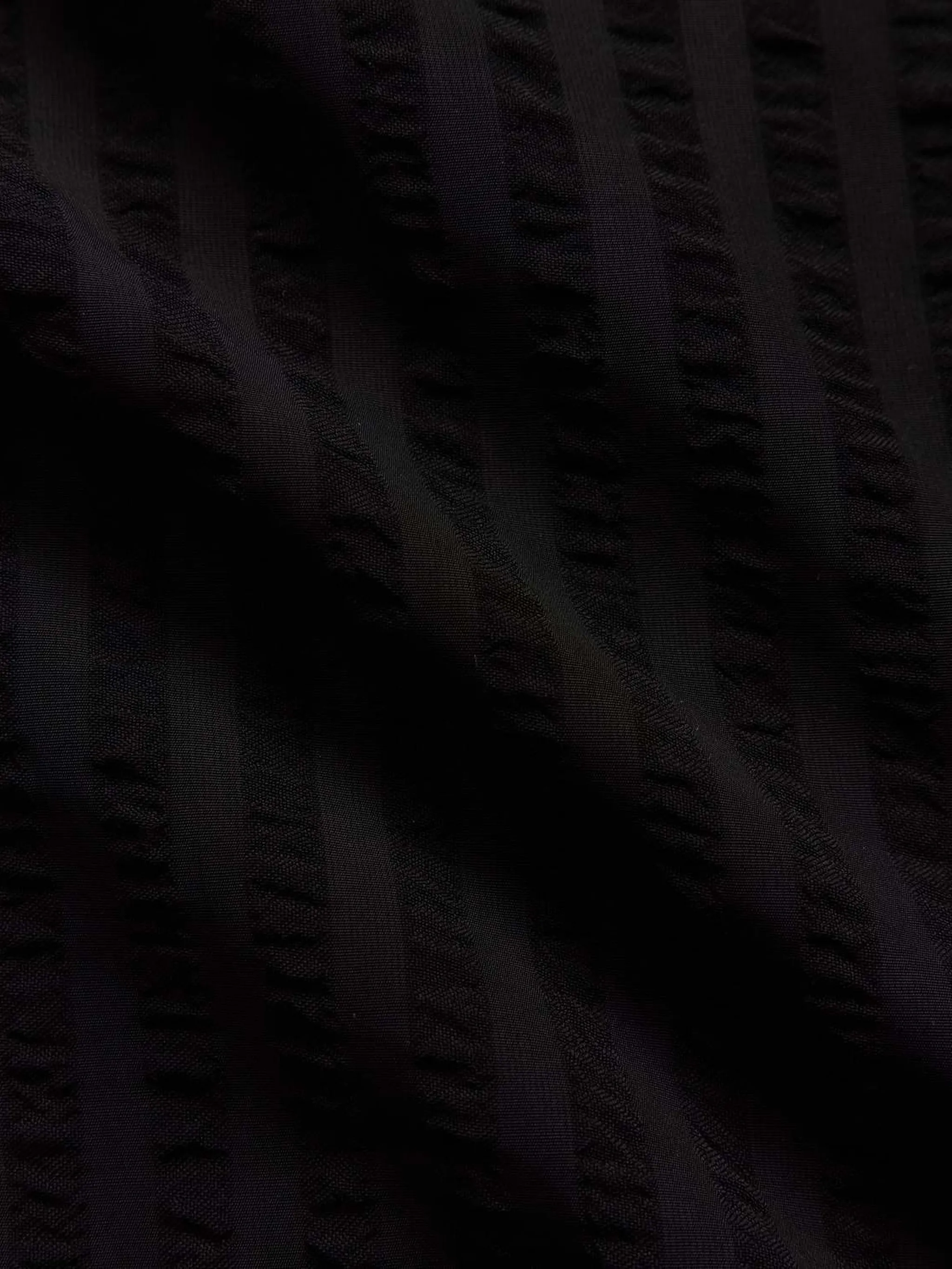 Jordan Striped Wrinkle Shirt - Image 3